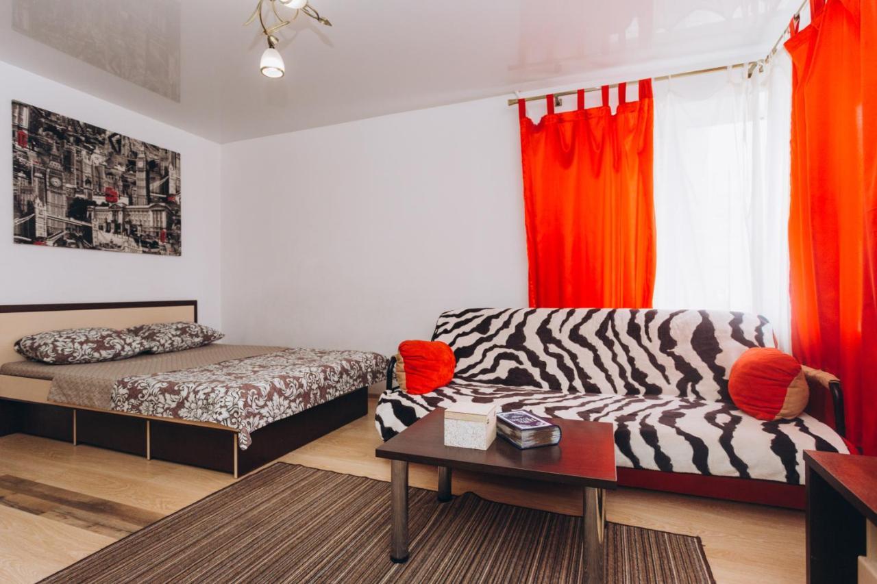 Apart-Hotel On Street Kharkovskaya 9 Floor Сумы Экстерьер фото